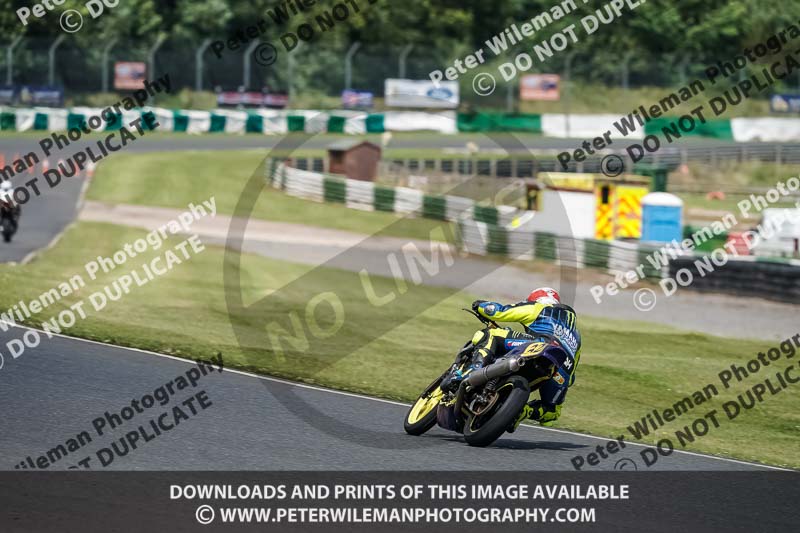 enduro digital images;event digital images;eventdigitalimages;mallory park;mallory park photographs;mallory park trackday;mallory park trackday photographs;no limits trackdays;peter wileman photography;racing digital images;trackday digital images;trackday photos